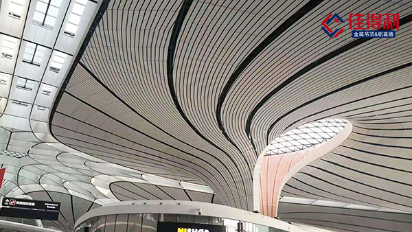 鋁條扣吊頂適合用在那些場所？--佳得利建材