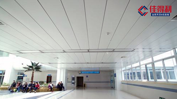 換湯不換藥，鋁條扣天花吊頂好看的秘籍原來(lái)是它？